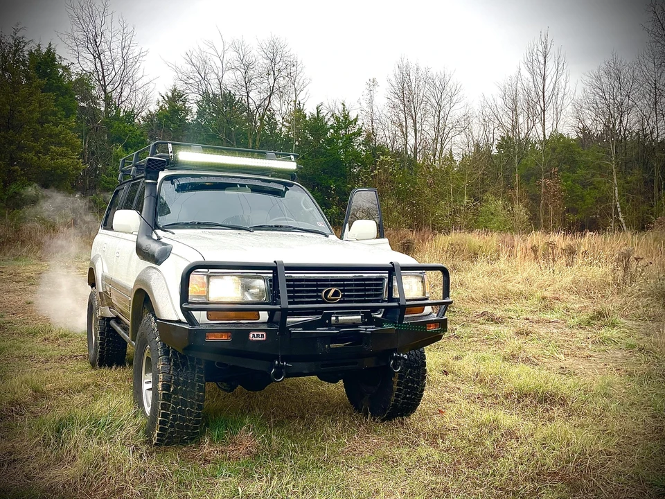 1997 Lexus LX 1st Gen - Image 10 of 31