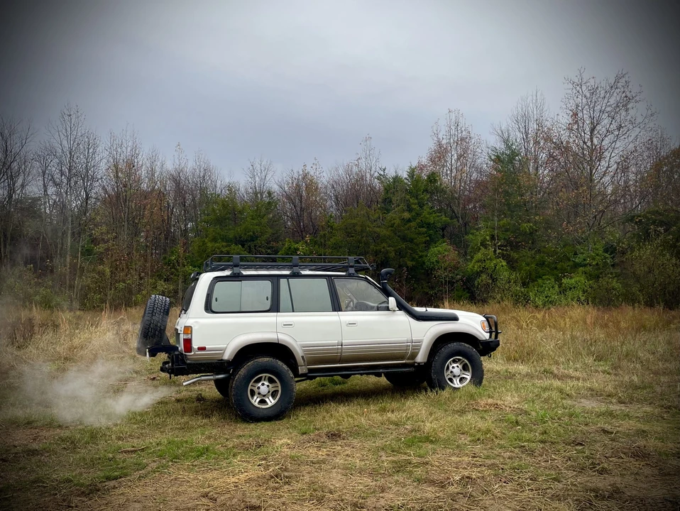 1997 Lexus LX 1st Gen - Image 7 of 31
