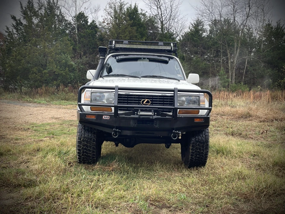 1997 Lexus LX 1st Gen - Image 11 of 31