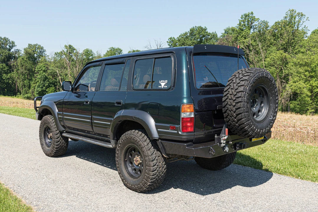 1997 Lexus LX 1st Gen - Image 9 of 31