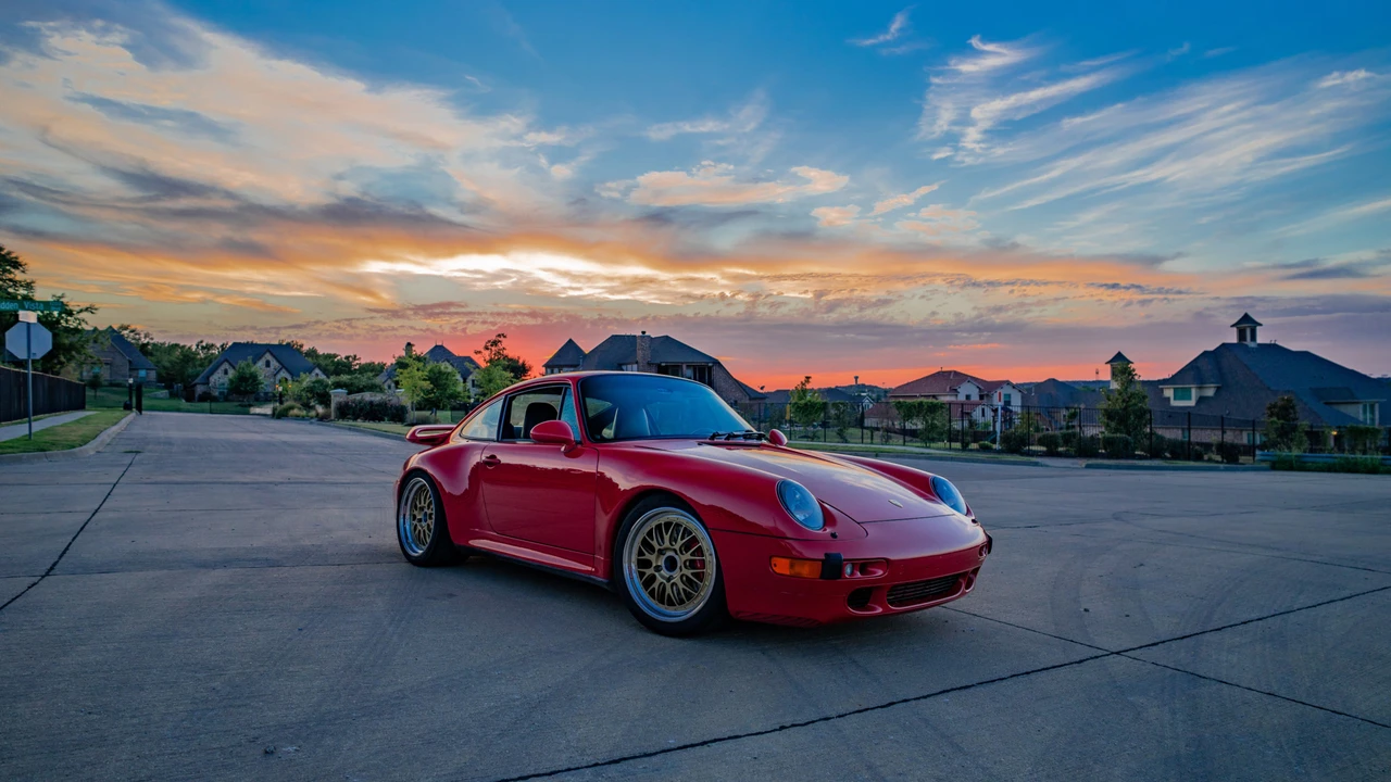 1997 Porsche 993 Carrera 4S - Image 17 of 31