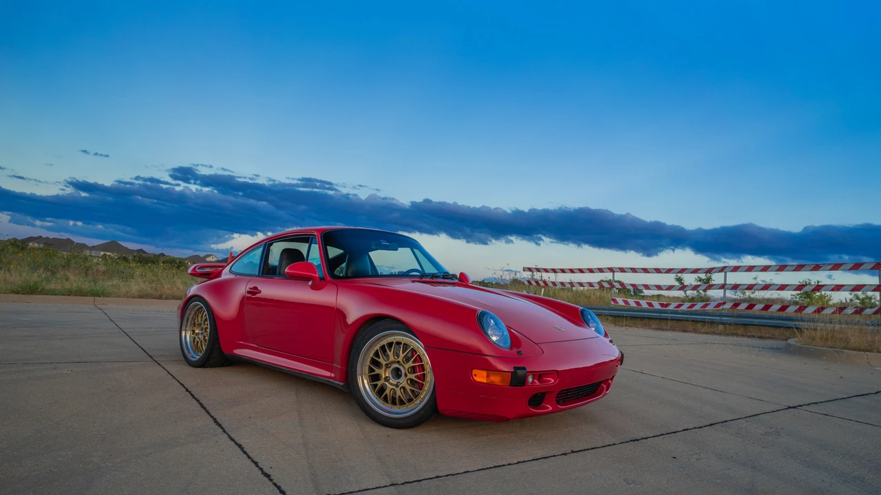 1997 Porsche 993 Carrera 4S - Image 18 of 31