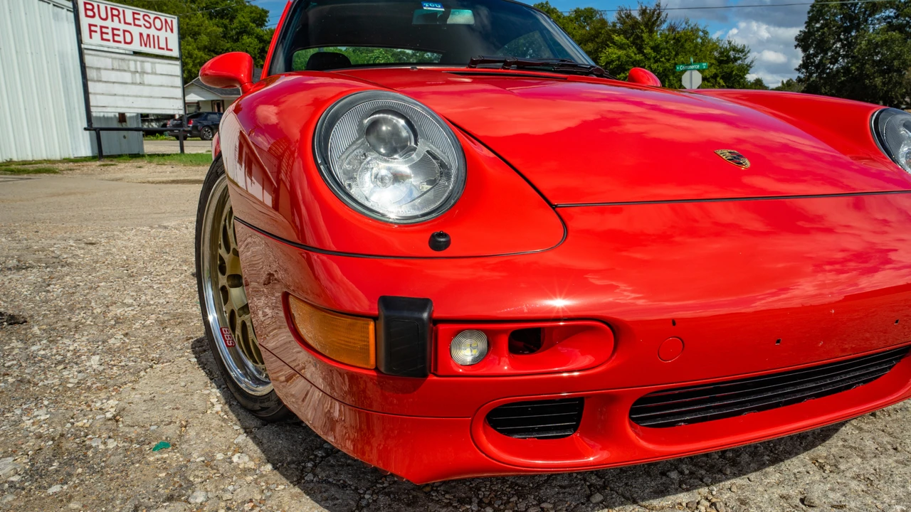 1997 Porsche 993 Carrera 4S - Image 21 of 31