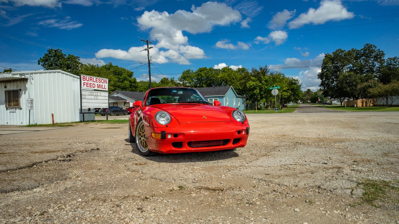 1997 Porsche 993 Carrera 4S - Image 16 of 31