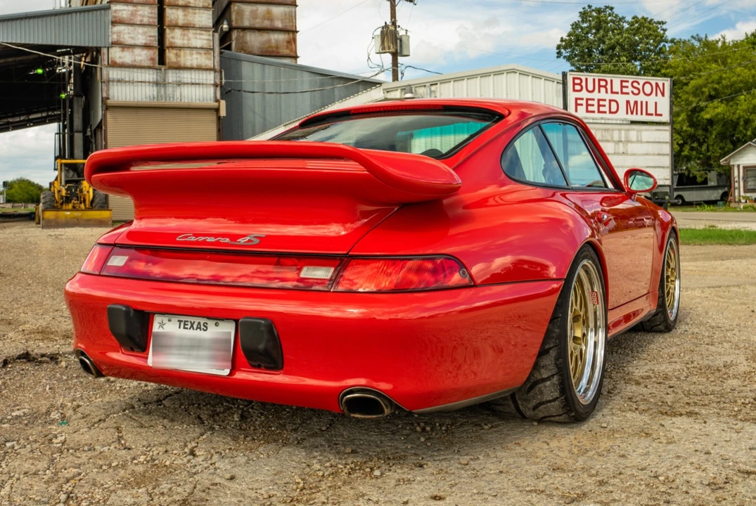 1997 Porsche 993 Carrera 4S - Image 10 of 31