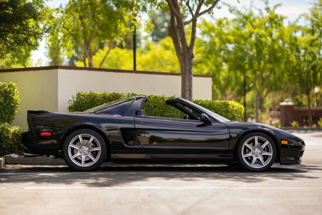1998 Acura NA2 NSX - Image 9 of 31
