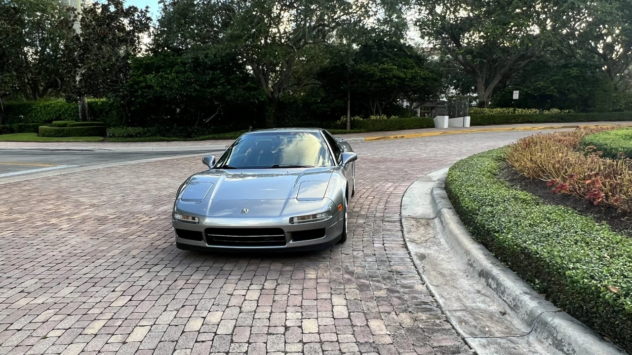 1998 Acura NA2 NSX - Image 2 of 31