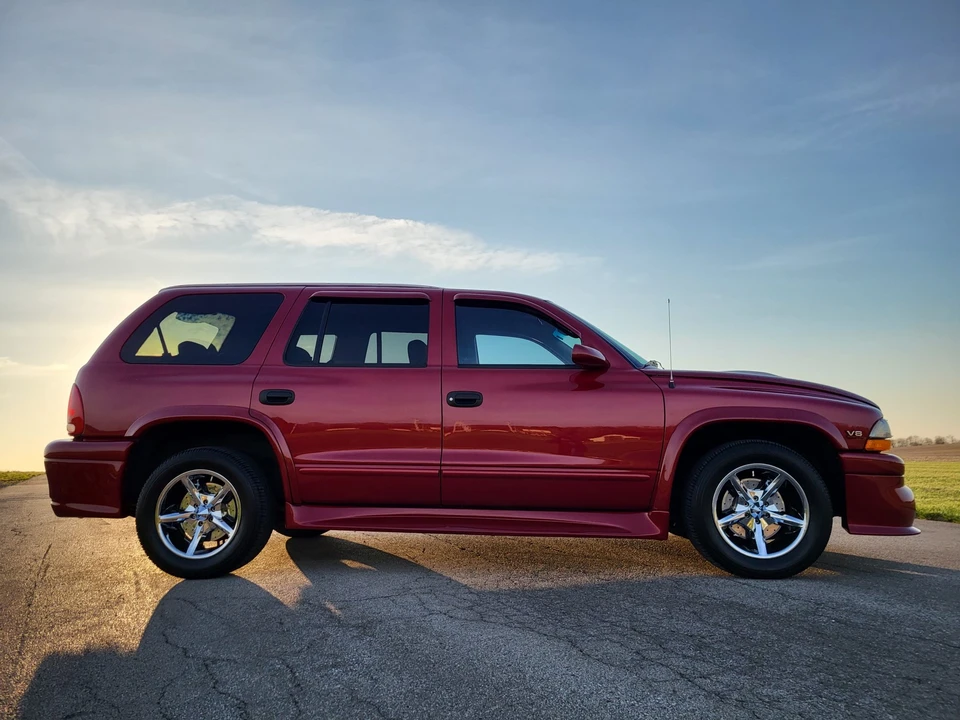 1999 Dodge Durango 1st Gen - Image 24 of 31
