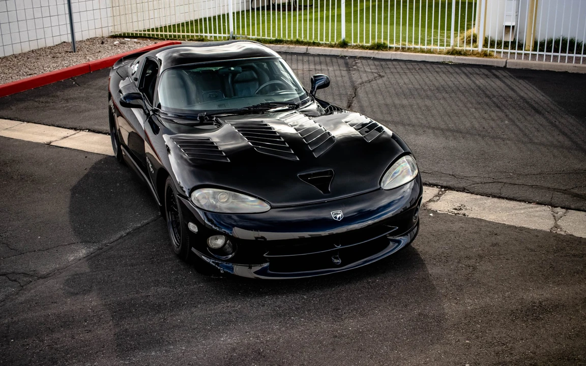 1999 Dodge Viper GTS 2nd Gen - Image 9 of 31