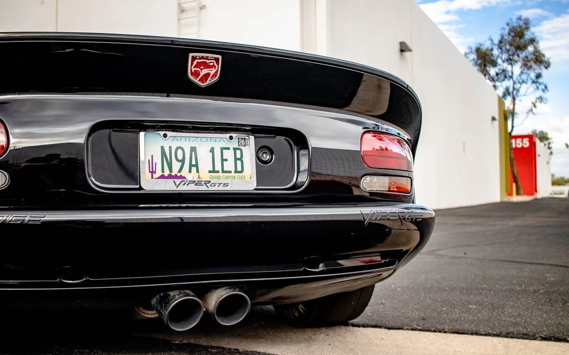 1999 Dodge Viper GTS 2nd Gen - Image 16 of 31
