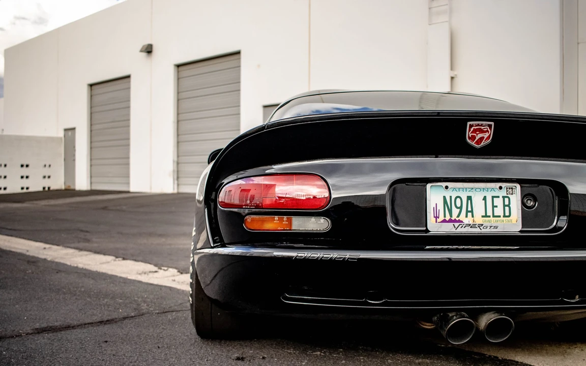 1999 Dodge Viper GTS 2nd Gen - Image 15 of 31