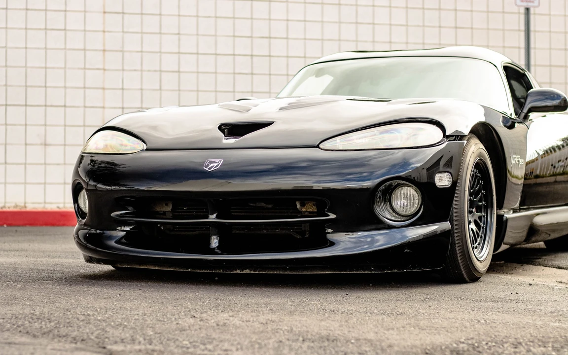 1999 Dodge Viper GTS 2nd Gen - Image 13 of 31