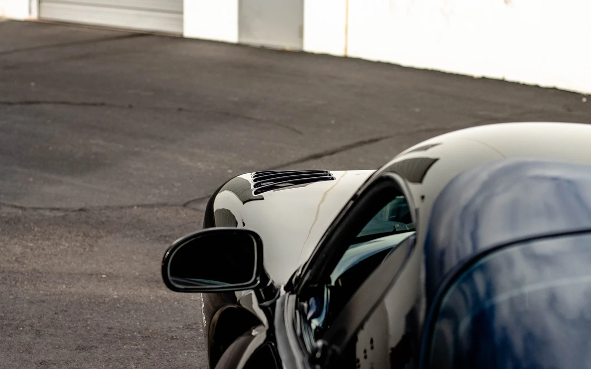 1999 Dodge Viper GTS 2nd Gen - Image 19 of 31