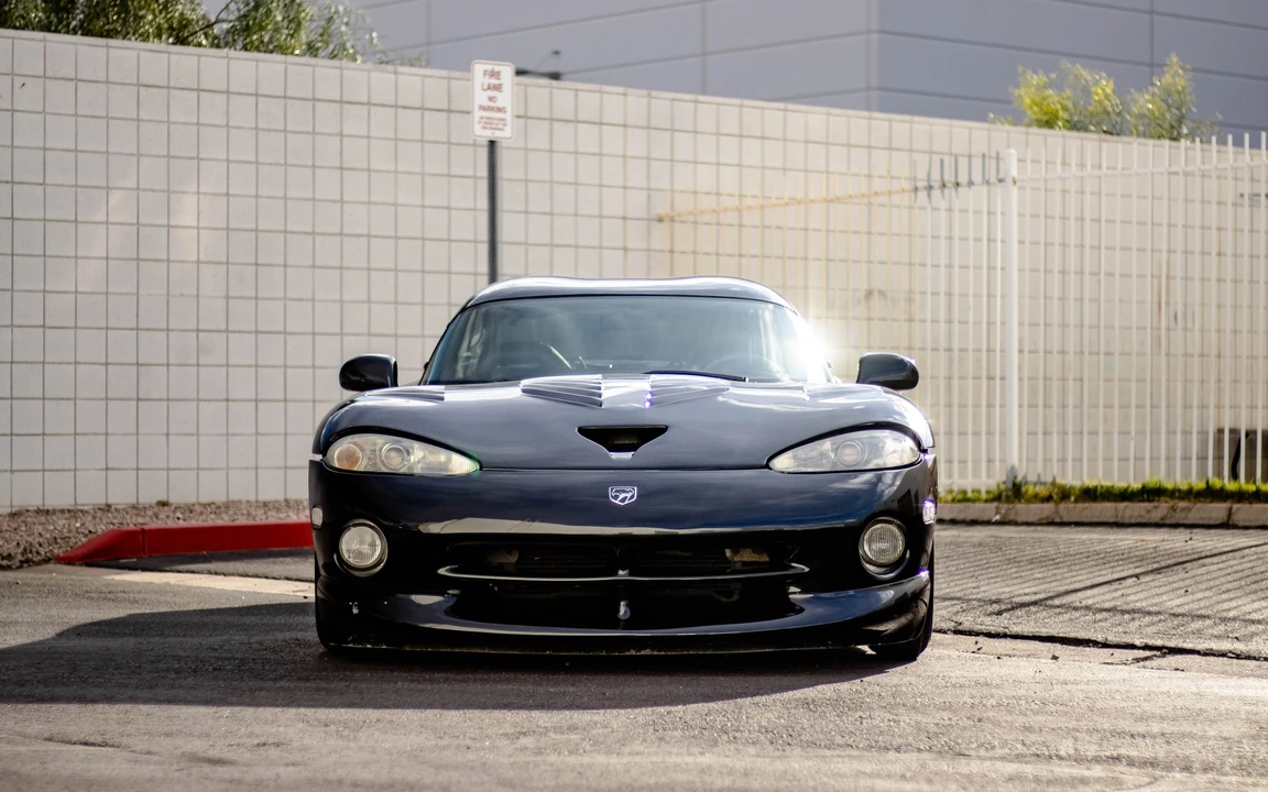1999 Dodge Viper GTS 2nd Gen - Image 11 of 31