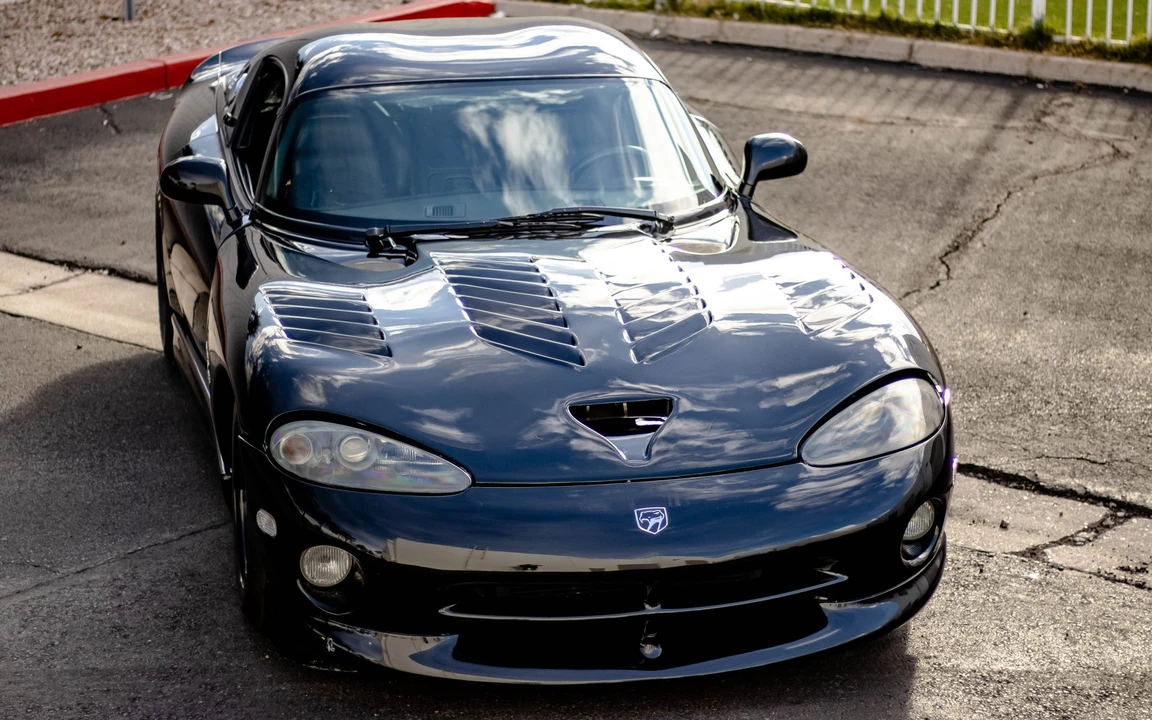 1999 Dodge Viper GTS 2nd Gen - Image 10 of 31