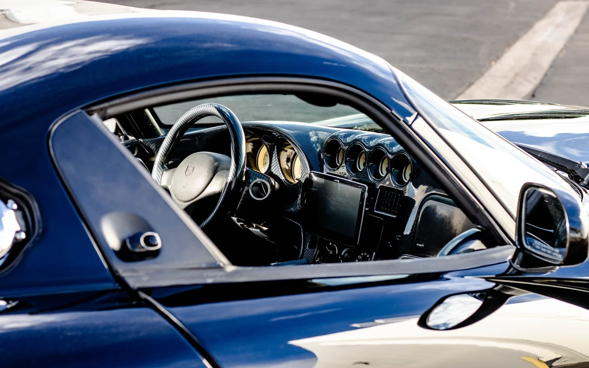 1999 Dodge Viper GTS 2nd Gen - Image 21 of 31