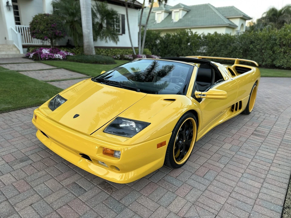 1999 Lamborghini Diablo VT - Image 9 of 31