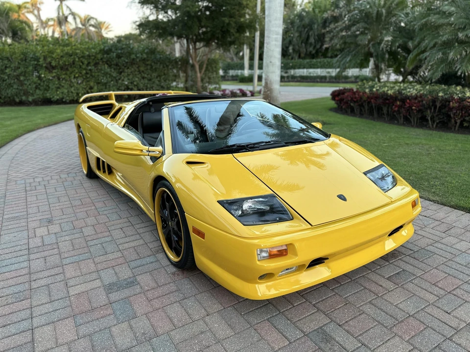1999 Lamborghini Diablo VT - Image 28 of 31