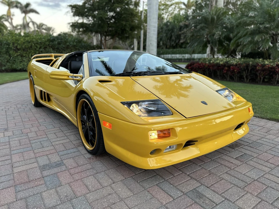1999 Lamborghini Diablo VT - Image 27 of 31