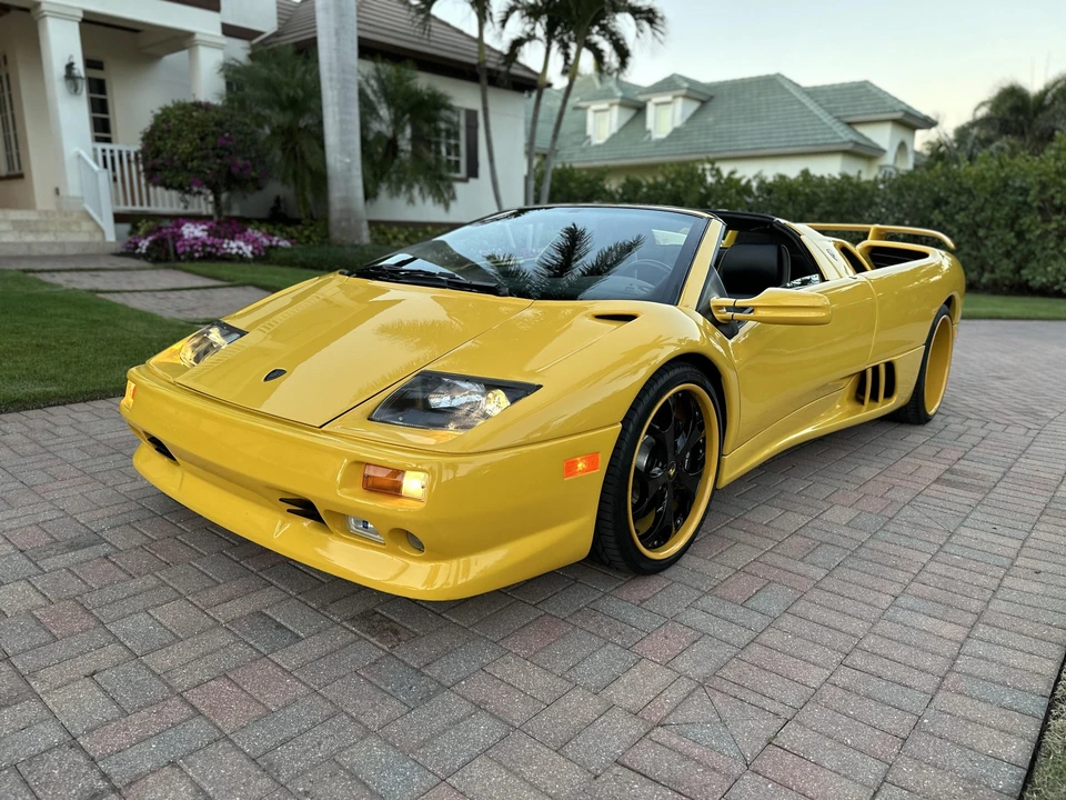 1999 Lamborghini Diablo VT - Image 8 of 31