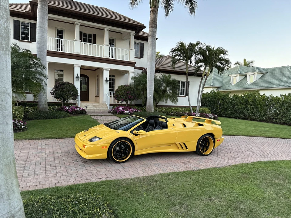 1999 Lamborghini Diablo VT - Image 3 of 31