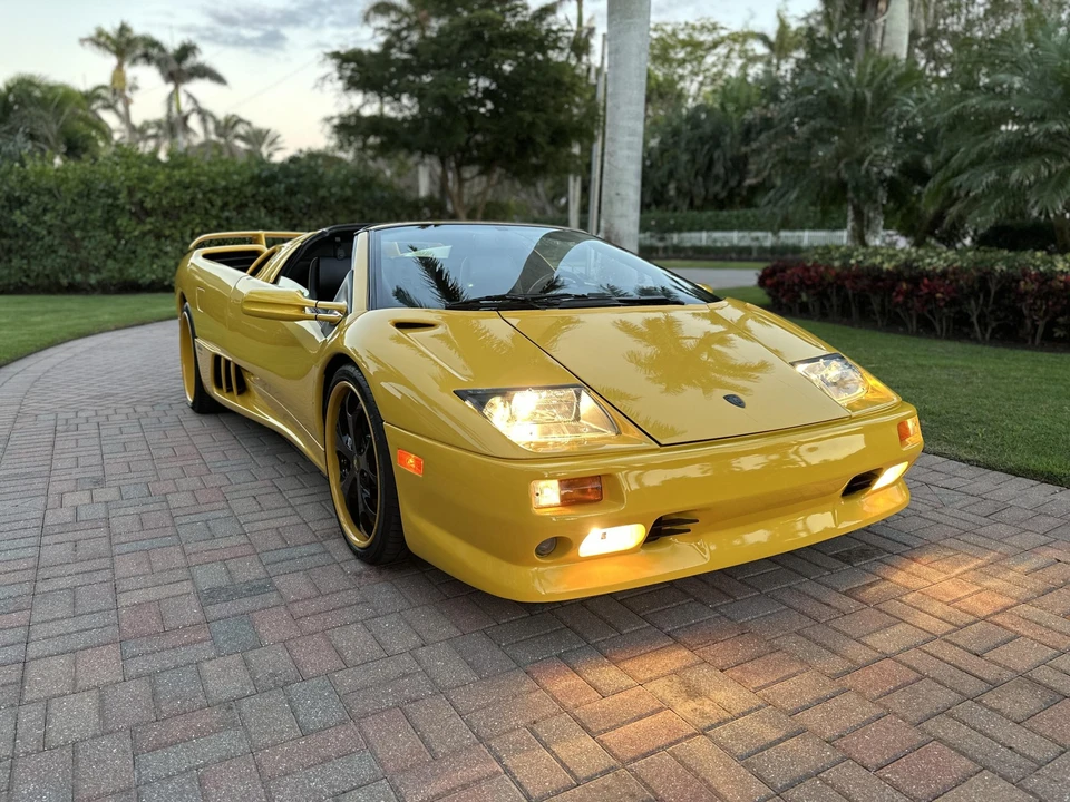 1999 Lamborghini Diablo VT - Image 24 of 31
