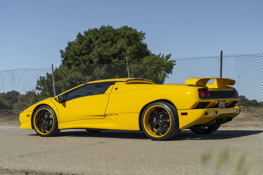 1999 Lamborghini Diablo VT - Image 16 of 31