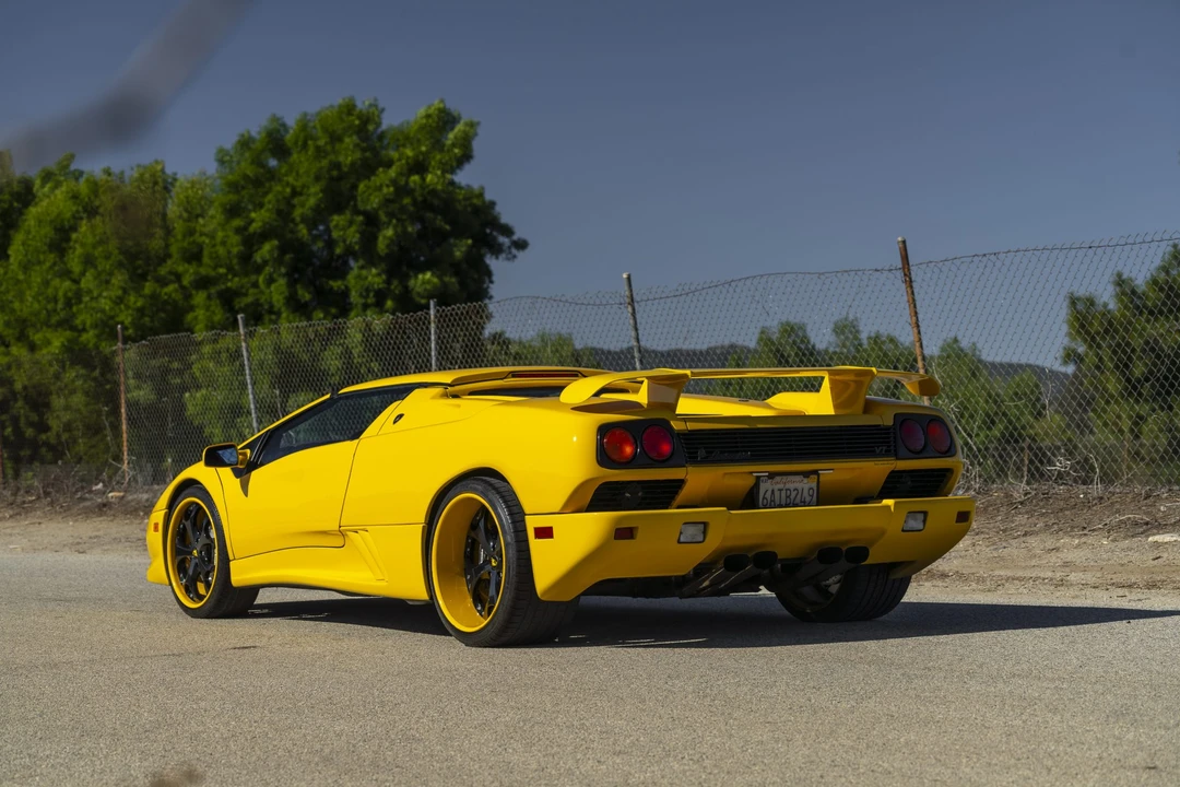 1999 Lamborghini Diablo VT - Image 20 of 31