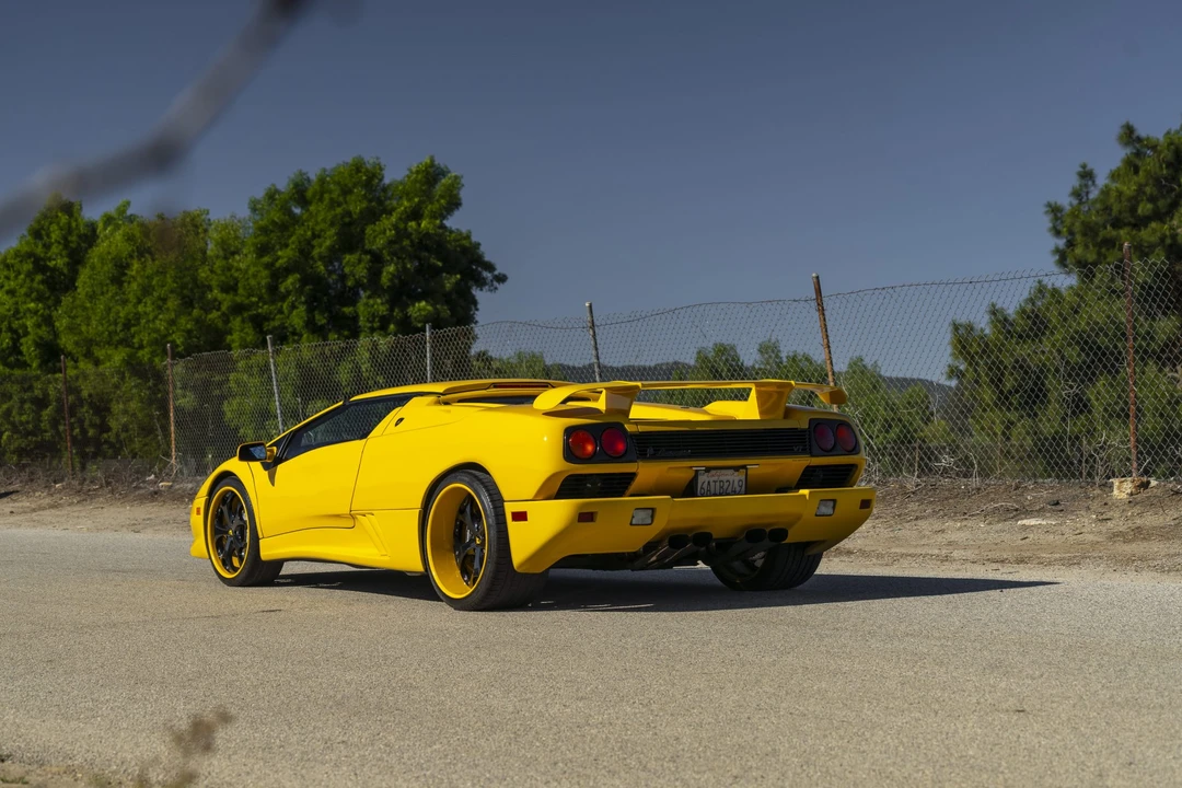 1999 Lamborghini Diablo VT - Image 21 of 31