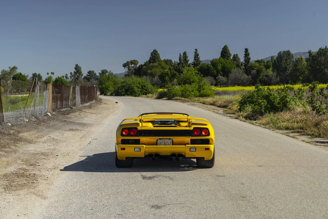1999 Lamborghini Diablo VT - Image 22 of 31