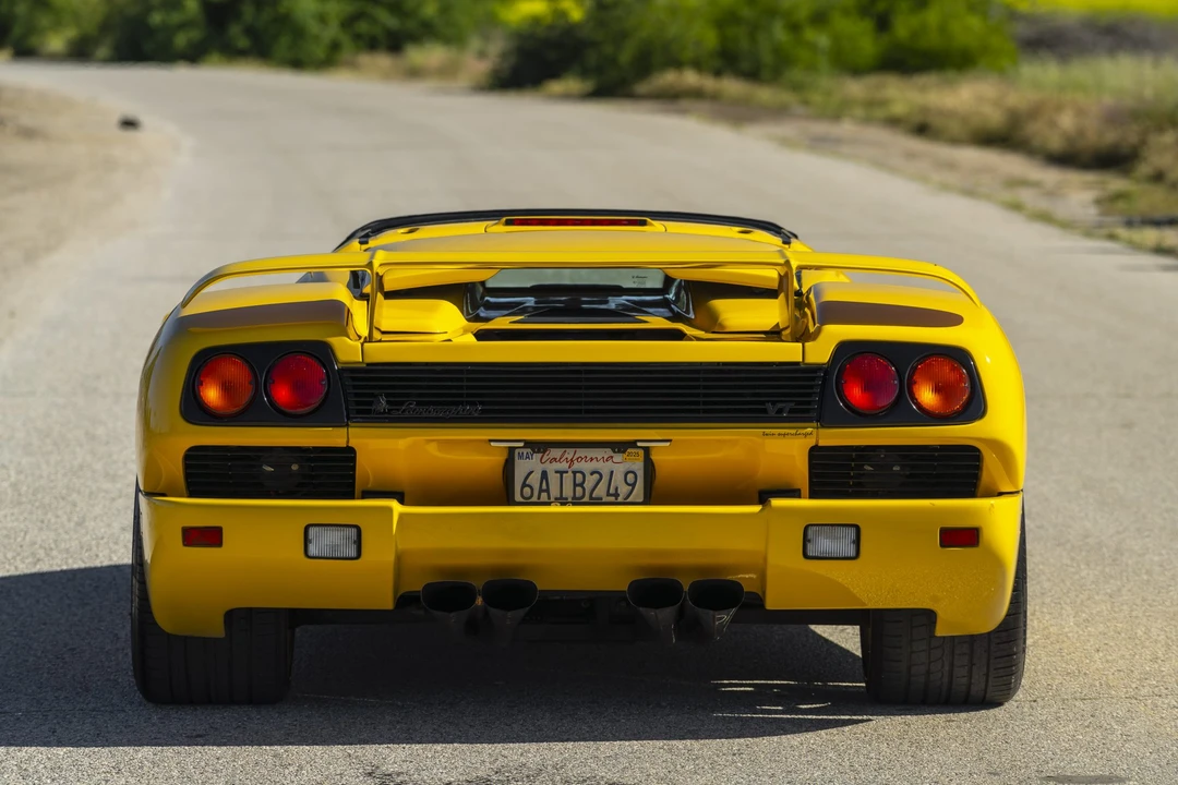 1999 Lamborghini Diablo VT - Image 24 of 31