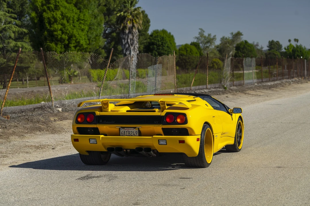 1999 Lamborghini Diablo VT - Image 29 of 31