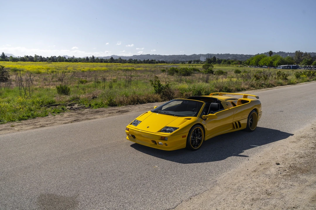 1999 Lamborghini Diablo VT - Image 11 of 31