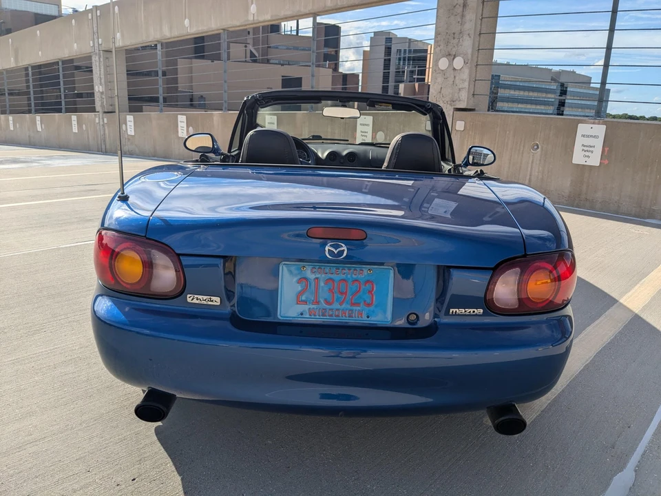 1999 Mazda NB MX-5 Miata - Image 11 of 31