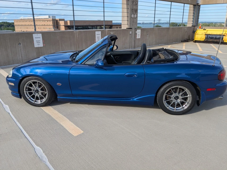1999 Mazda NB MX-5 Miata - Image 13 of 31