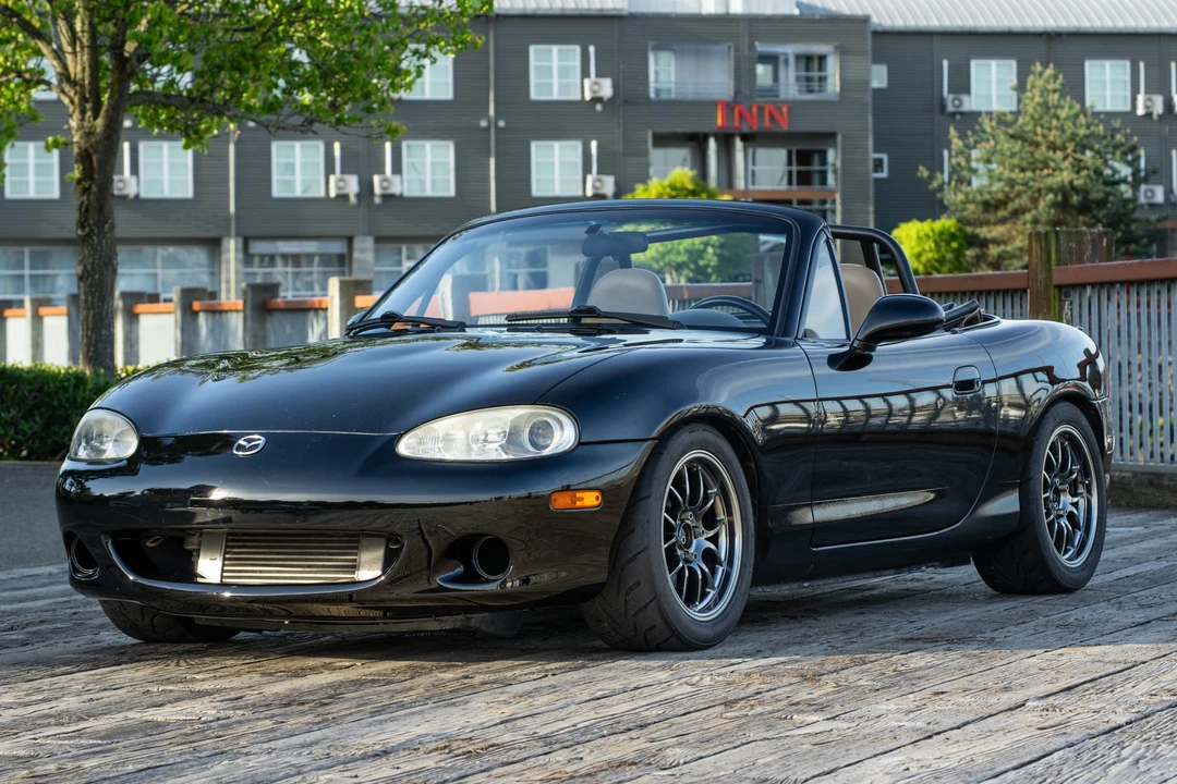 1999 Mazda NB MX-5 Miata - Image 2 of 31