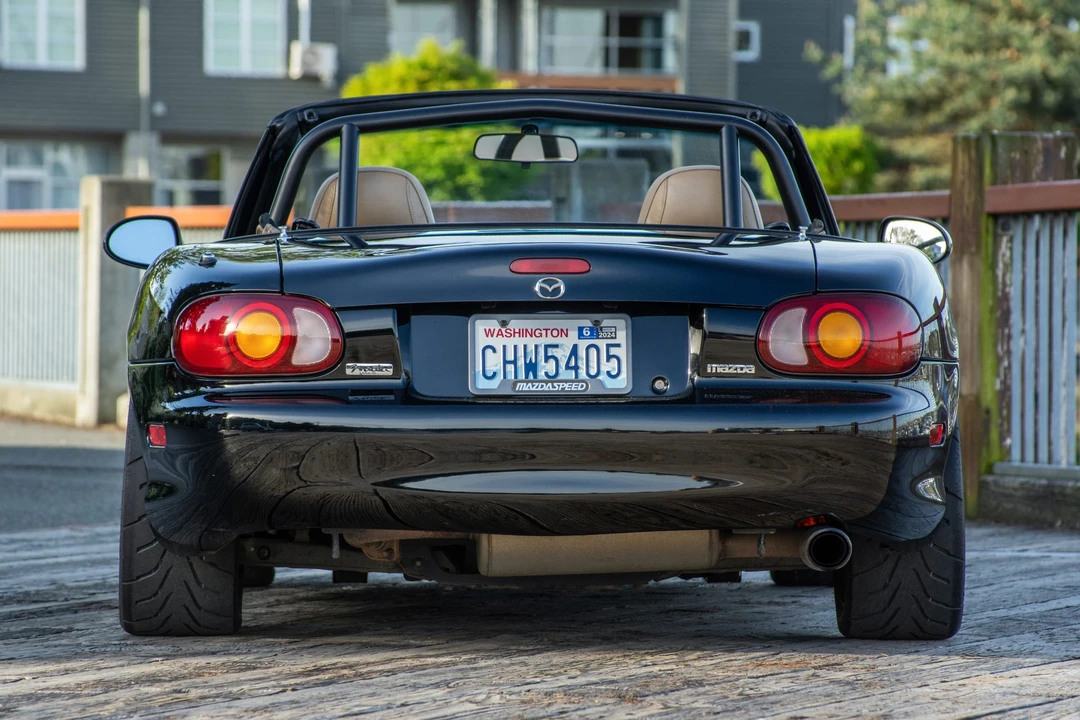 1999 Mazda NB MX-5 Miata - Image 5 of 31