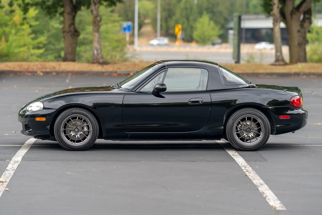1999 Mazda NB MX-5 Miata - Image 6 of 31