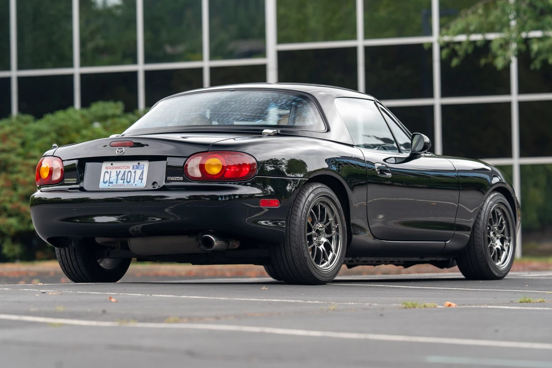 1999 Mazda NB MX-5 Miata - Image 17 of 31