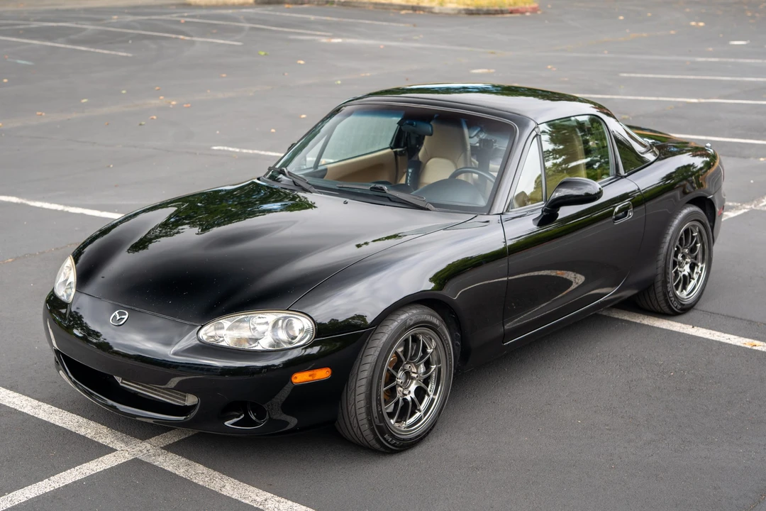1999 Mazda NB MX-5 Miata - Image 2 of 31