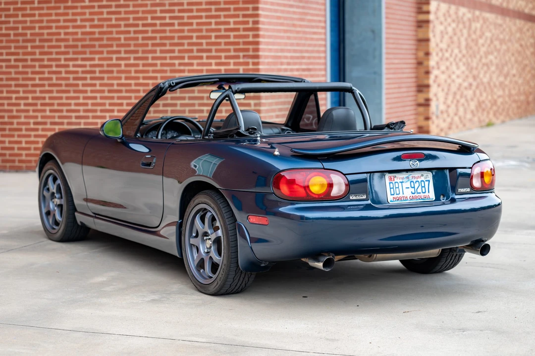 1999 Mazda NB MX-5 Miata - Image 7 of 31