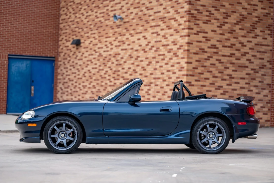 1999 Mazda NB MX-5 Miata - Image 8 of 31