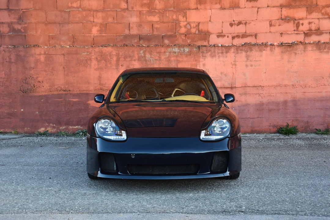 1999 Porsche 996 Carrera - Image 9 of 31