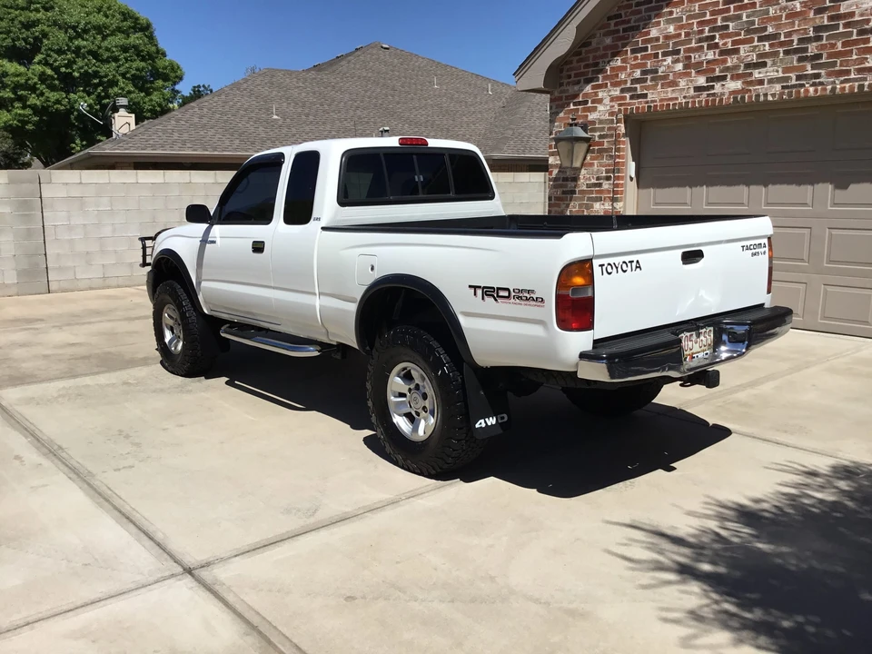 1999 Toyota Tacoma 1st Gen - Image 11 of 31