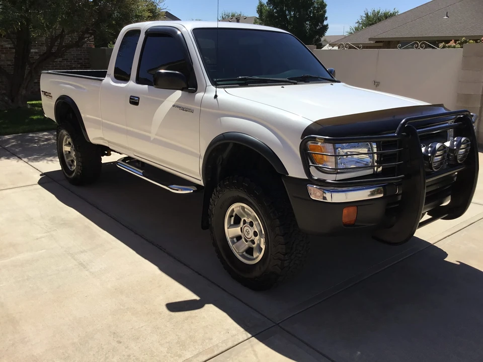 1999 Toyota Tacoma 1st Gen - Image 15 of 31