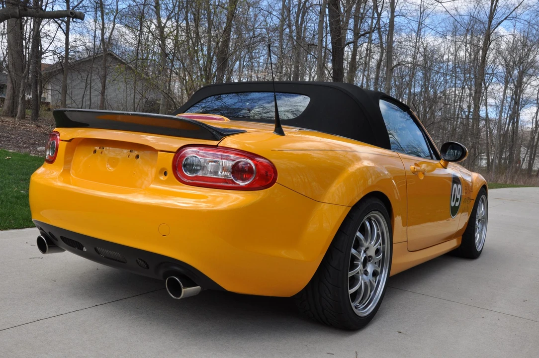 2009 Mazda NC MX-5 Miata - Image 10 of 31