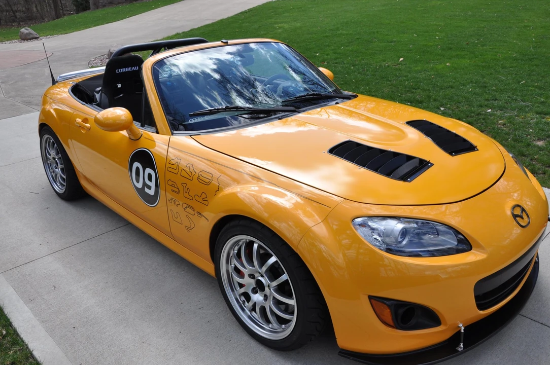 2009 Mazda NC MX-5 Miata - Image 13 of 31
