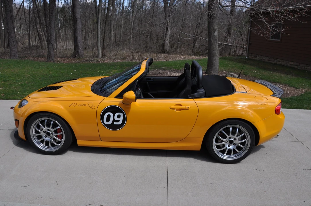 2009 Mazda NC MX-5 Miata - Image 6 of 31