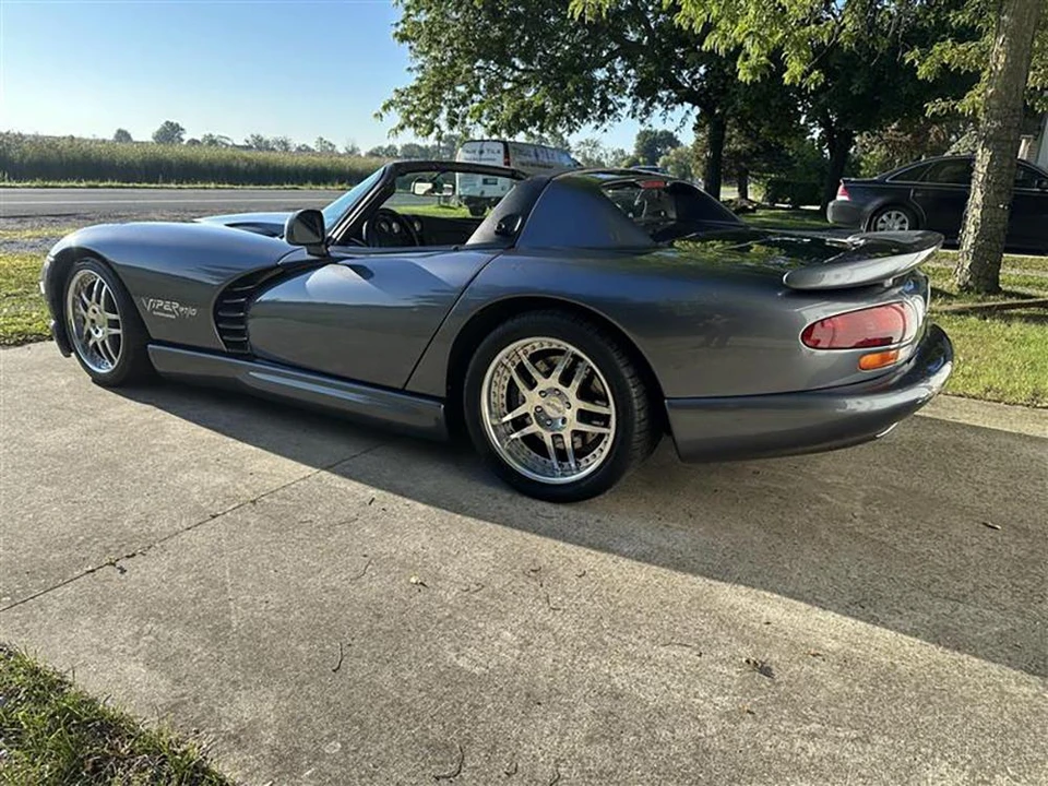 2000 Dodge Viper 2nd Gen - Image 8 of 31