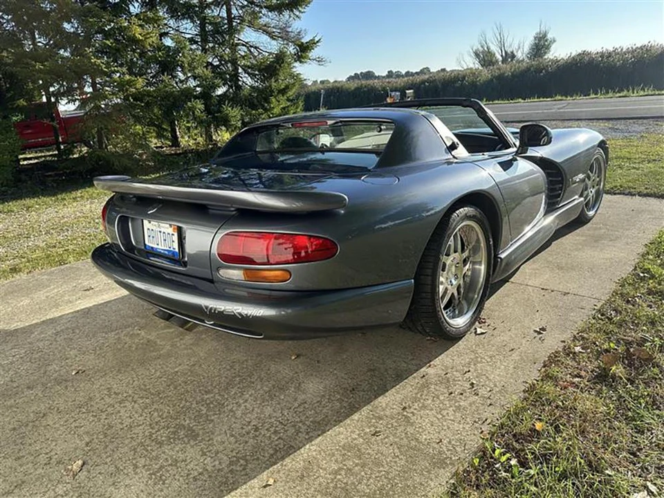 2000 Dodge Viper 2nd Gen - Image 11 of 31